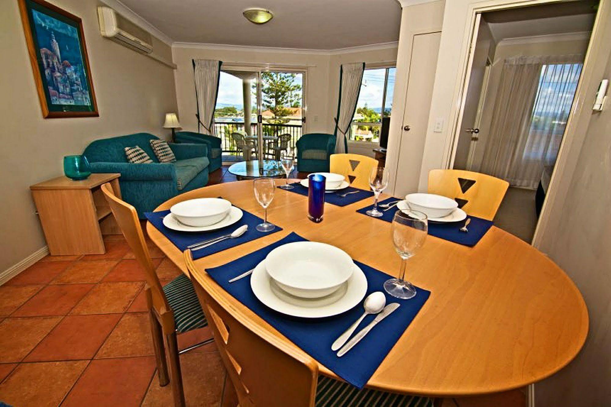 Sunset Island Resort Gold Coast Buitenkant foto
